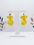 Aros colgantes amarillo